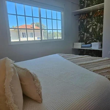 Frente Al Mar Primera Linea De Playa Samil Vigo