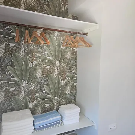 Apartamento Frente Al Mar Primera Linea De Playa Samil *