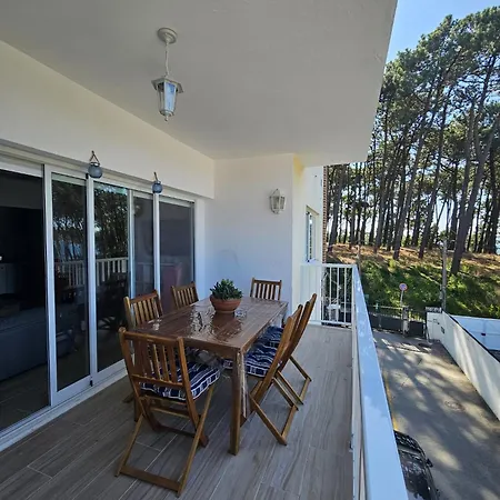 Apartamento Frente Al Mar Primera Linea De Playa Samil Vigo